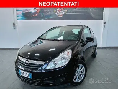 Usata Opel Corsa Enjoy 90 CV (66 kW) 2009 Nero Utilitaria