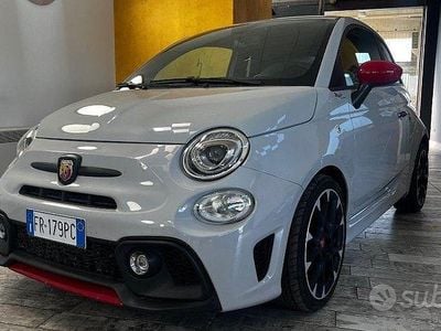 Usata Abarth 500 Custom 135 CV (99 kW) 2014 Grigio Utilitaria