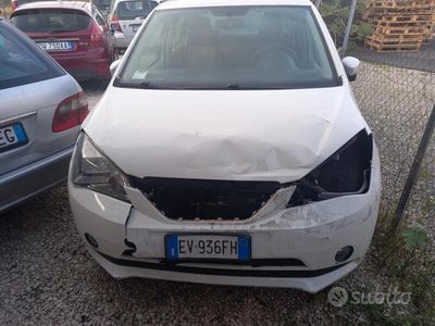 usata Seat Mii 1.0 68 CV 5 porte x operatori del settore