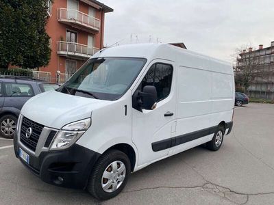 Nissan NV400