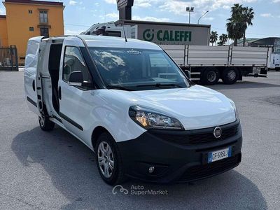 Usata Fiat Doblò 105 CV (77 kW) 2021 Bianco Monovolume