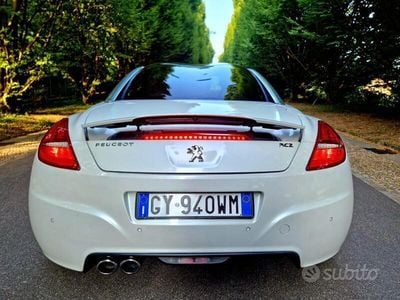 Usata Peugeot RCZ Comfort 156 CV (114 kW) 2011 Bianco Coupé