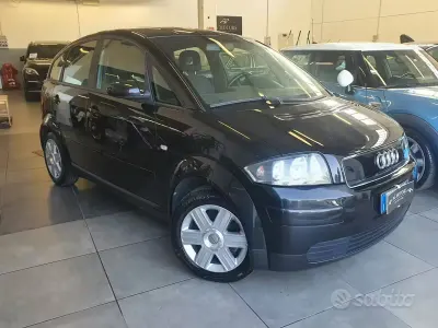 Usata Audi A2 Design 75 CV (55 kW) 2003 Nero Utilitaria