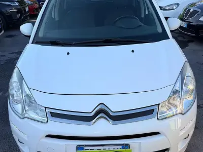 Begagnad Citroën C3 Exclusive 75 HK (55 kW) 2016 Vit Sedan