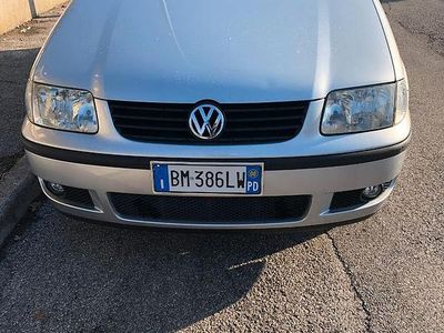 Usata VW Polo 60 CV (44 kW) 2000 Grigio Berlina