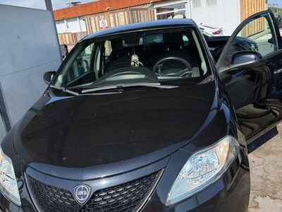 Usata Lancia Ypsilon S 69 CV (50 kW) 2020 Nero Utilitaria