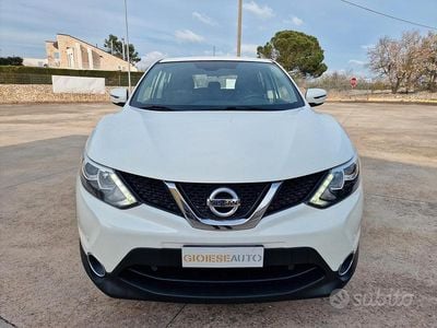 Usata Nissan Qashqai Acenta 110 CV (80 kW) 2015 Bianco SUV
