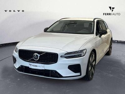Nuova Volvo V60 Plus 253 CV (186 kW) 2025 Bianco Station wagon