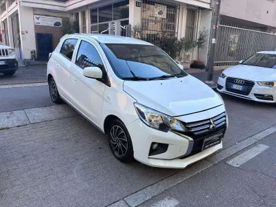 Usata Mitsubishi Space Star 71 CV (52 kW) 2022 Bianco Utilitaria