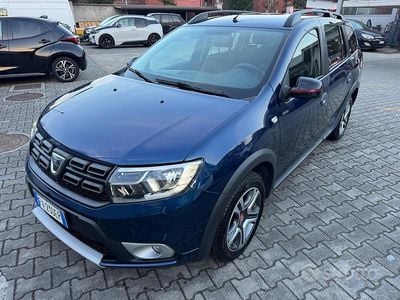 Usata Dacia Logan MCV Stepway 95 CV (69 kW) 2019 Blu Station wagon