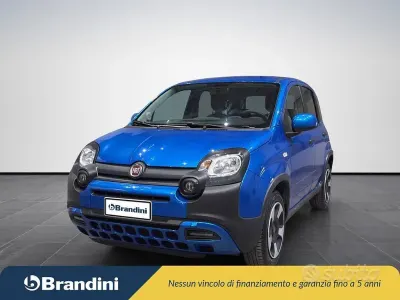 Usata Fiat Panda Cross Cross 70 CV (51 kW) 2022 Grigio Utilitaria