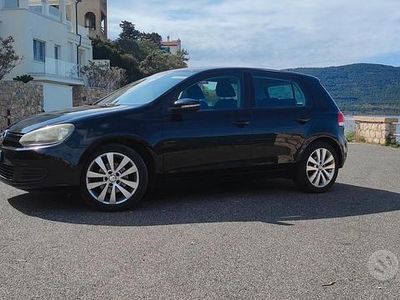 Usata VW Golf VII Trendline 105 CV (77 kW) 2012 Nero Berlina