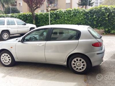 Alfa Romeo 147