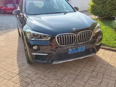 Usata BMW X1 150 CV (110 kW) 2018 Nero SUV