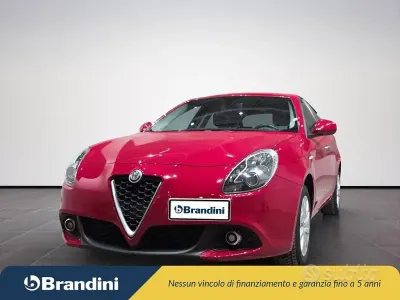 Usata Alfa Romeo Giulietta Business 120 CV (88 kW) 2018 Rosso Utilitaria