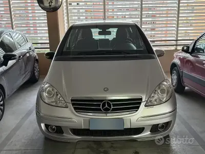 Usata Mercedes A150 95 CV (69 kW) 2006 Grigio Berlina