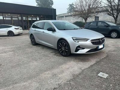 Usata Opel Insignia Ultimate 122 CV (89 kW) 2021 Argento Station wagon
