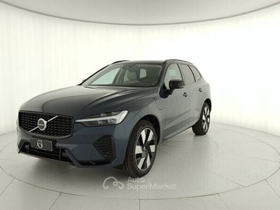 Nuova Volvo XC60 Ultra 253 CV (186 kW) 2025 Blu SUV