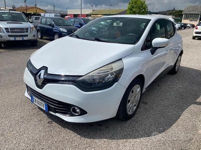 Usata Renault Clio IV 75 CV (55 kW) 2013 Bianco Berlina