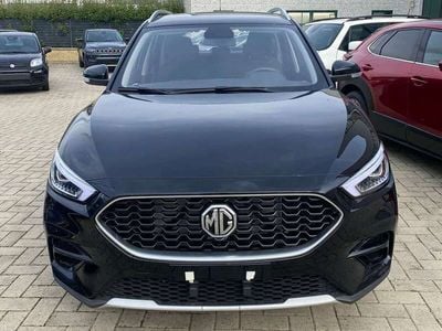 Usata MG ZS Luxury 106 CV (77 kW) 2023 Nero metallizzato Berlina