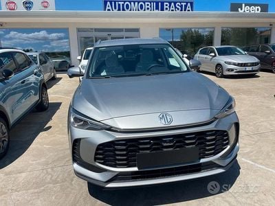 Nuova MG ZS Luxury 115 CV (84 kW) 2025 Argento Berlina