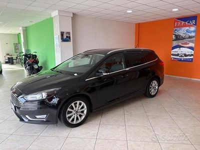 Usata Ford Focus Titanium 120 CV (88 kW) 2015 Nero Station wagon