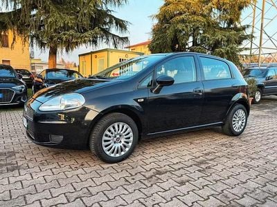 Usata Fiat Grande Punto 77 CV (56 kW) 2010 Nero Utilitaria