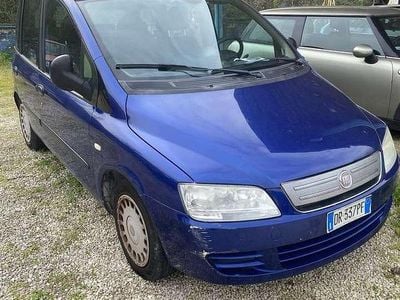 Usata Fiat Multipla Dynamic 120 CV (88 kW) 2008 Blu/azzurro Monovolume