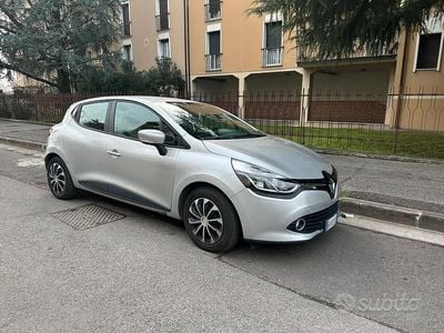 Usata Renault Clio IV 90 CV (66 kW) 2014 Grigio Berlina