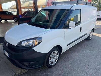 Usata Fiat Doblò 105 CV (77 kW) 2019 Bianco Monovolume