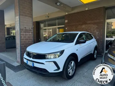 Usata Opel Grandland X 131 CV (96 kW) 2022 Bianco SUV