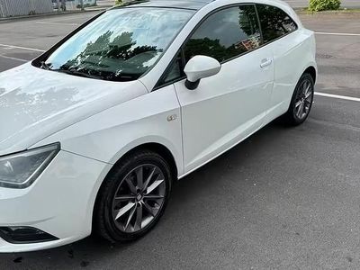 Usata Seat Ibiza 70 CV (51 kW) 2015 Bianco