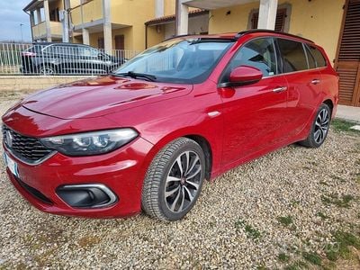 Usata Fiat Tipo Lounge 120 CV (88 kW) 2017 Rosso Station wagon