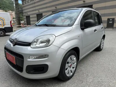 Usata Fiat Panda 69 CV (50 kW) 2019 Grigio Utilitaria