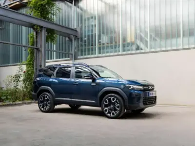 Nuova Dacia Bigster Journey 154 CV (113 kW) 2026 Argento SUV