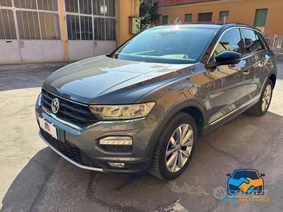 Occasion VW T-Roc Style 150 ch (110 kW) 2018 Gris SUV