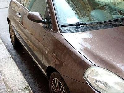 Usata Lancia Ypsilon Platinum 77 CV (56 kW) 2009 Marrone Utilitaria