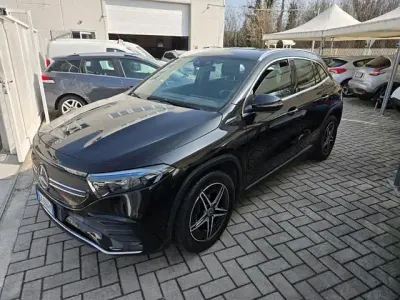 Usata Mercedes EQA250 Premium 79 kW (108 CV) 2022 Nero SUV
