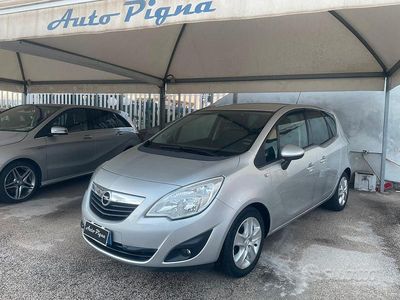Usata Opel Meriva 110 CV (80 kW) 2011 Grigio Monovolume