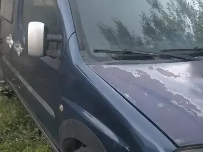 Usata Fiat Doblò 105 CV (77 kW) 2002 Bluazzurro Monovolume