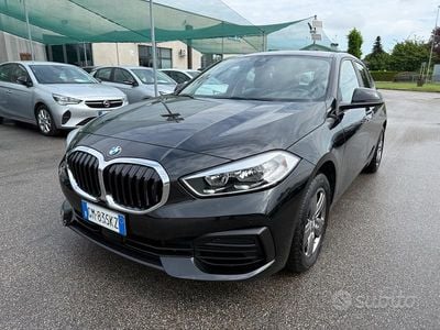 Usata BMW 116 Advantage 116 CV (85 kW) 2022 Nero Utilitaria