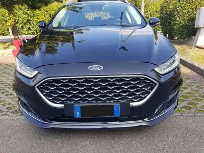 Usata Ford Mondeo Vignale 188 CV (138 kW) 2019 Nero Station wagon