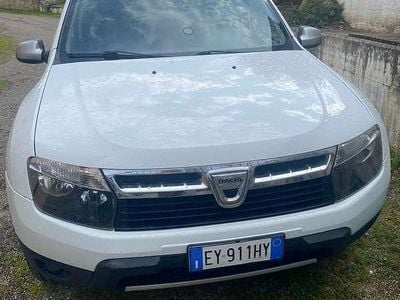 Usata Dacia Duster Lauréate 107 CV (78 kW) 2013 Bianco SUV