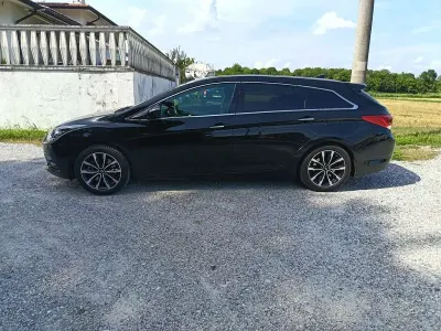 Gebraucht Hyundai i40 141 PS (103 kW) 2016 Kombi