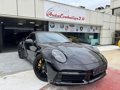 Usata Porsche 911 Turbo S Cabriolet 650 CV (478 kW) 2020 Saphirschwarz metallic Cabrio