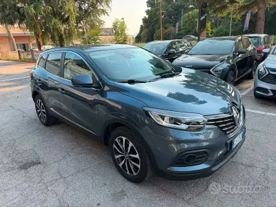Usata Renault Kadjar Equilibre 116 CV (85 kW) 2022 Bluazzurro SUV