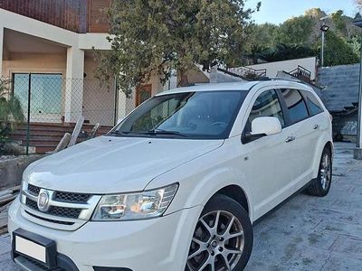 Usata Fiat Freemont Lounge 170 CV (125 kW) 2012 Bianco SUV