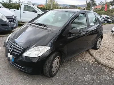 Usata Mercedes A180 Elegance 109 CV (80 kW) 2008 Nero Berlina