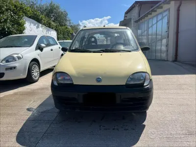 Usata Fiat 600 54 CV (39 kW) 2005 Giallo Utilitaria