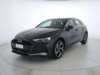 Nuova Audi A3 Advanced 150 CV (110 kW) 2026 Grigio manhattan metallizzato Berlina
